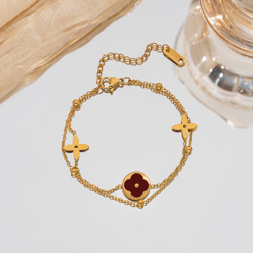 Molly Jewelry-Scarlet- Clover-Bracelet-Wine
