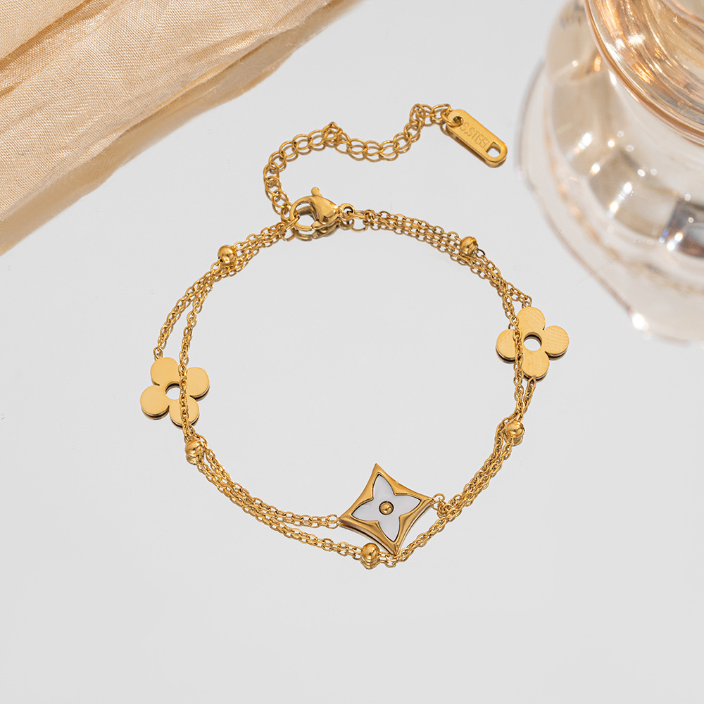 Molly Jewelry-Royal Clover-White