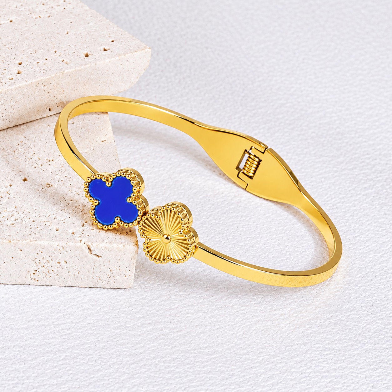 Molly Jewelry-Clover Signature-Bracelet-Navy