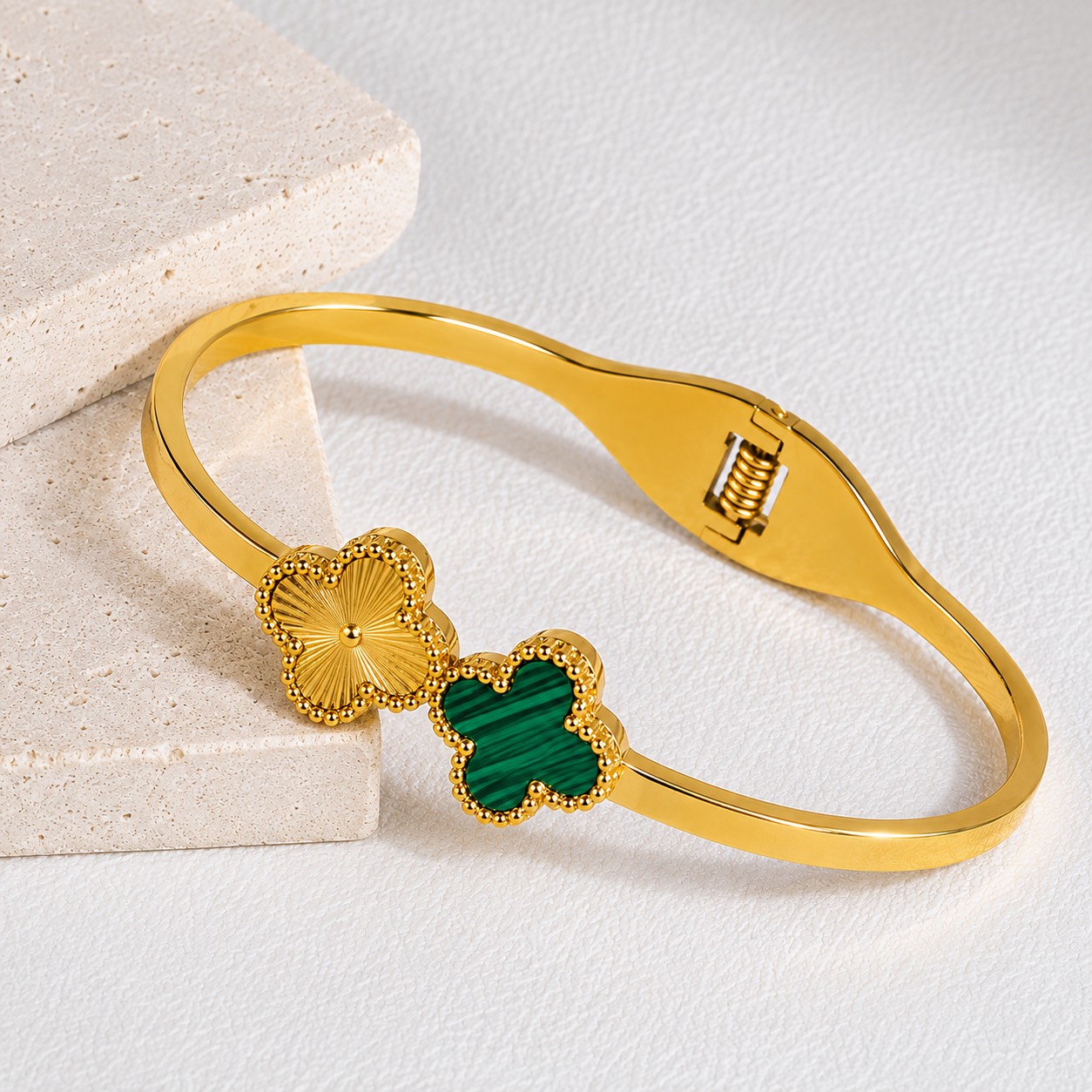 Molly Jewelry-Clover Signature-Bracelet-Green