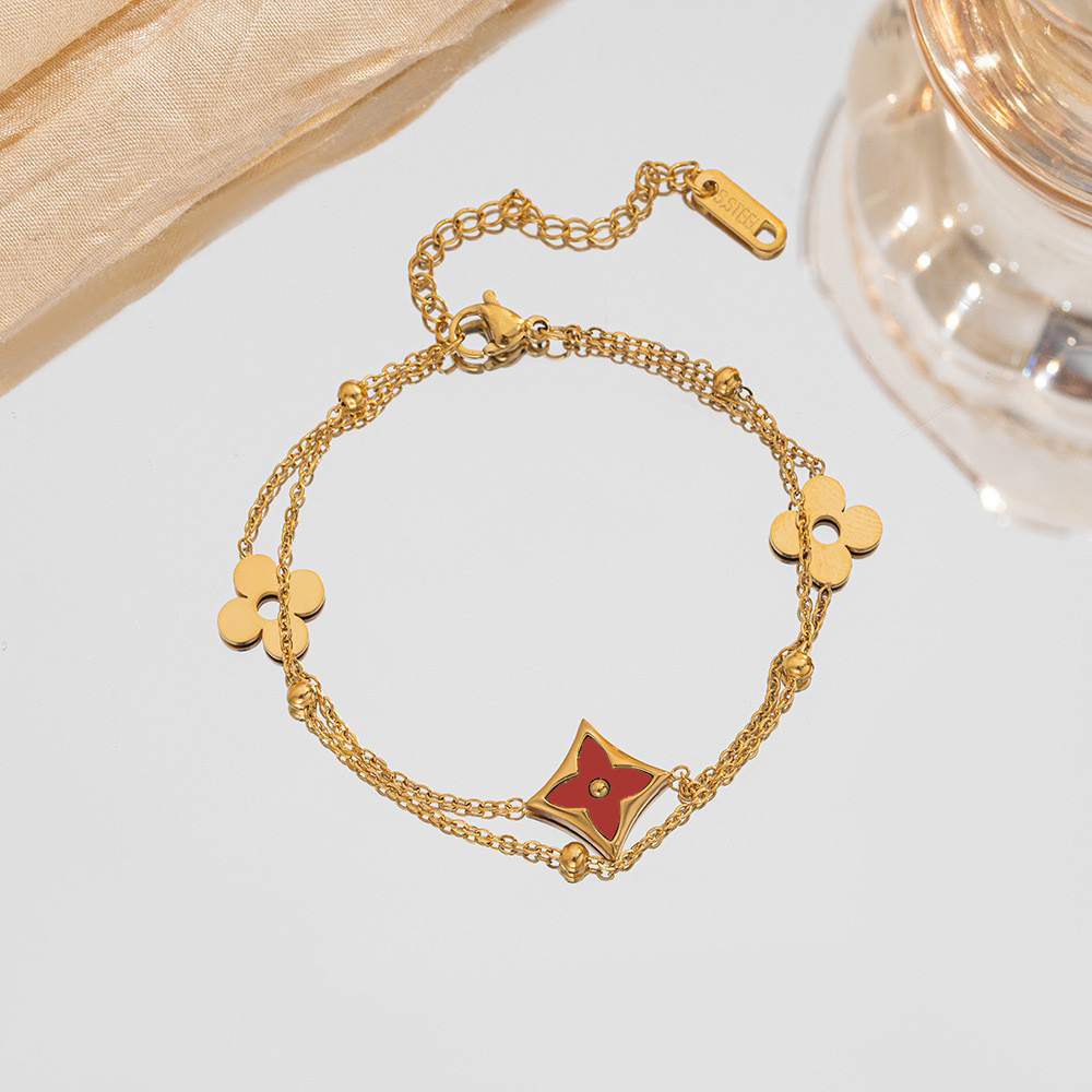 Molly Jewelry-Royal Clover-Bracelet-Ruby