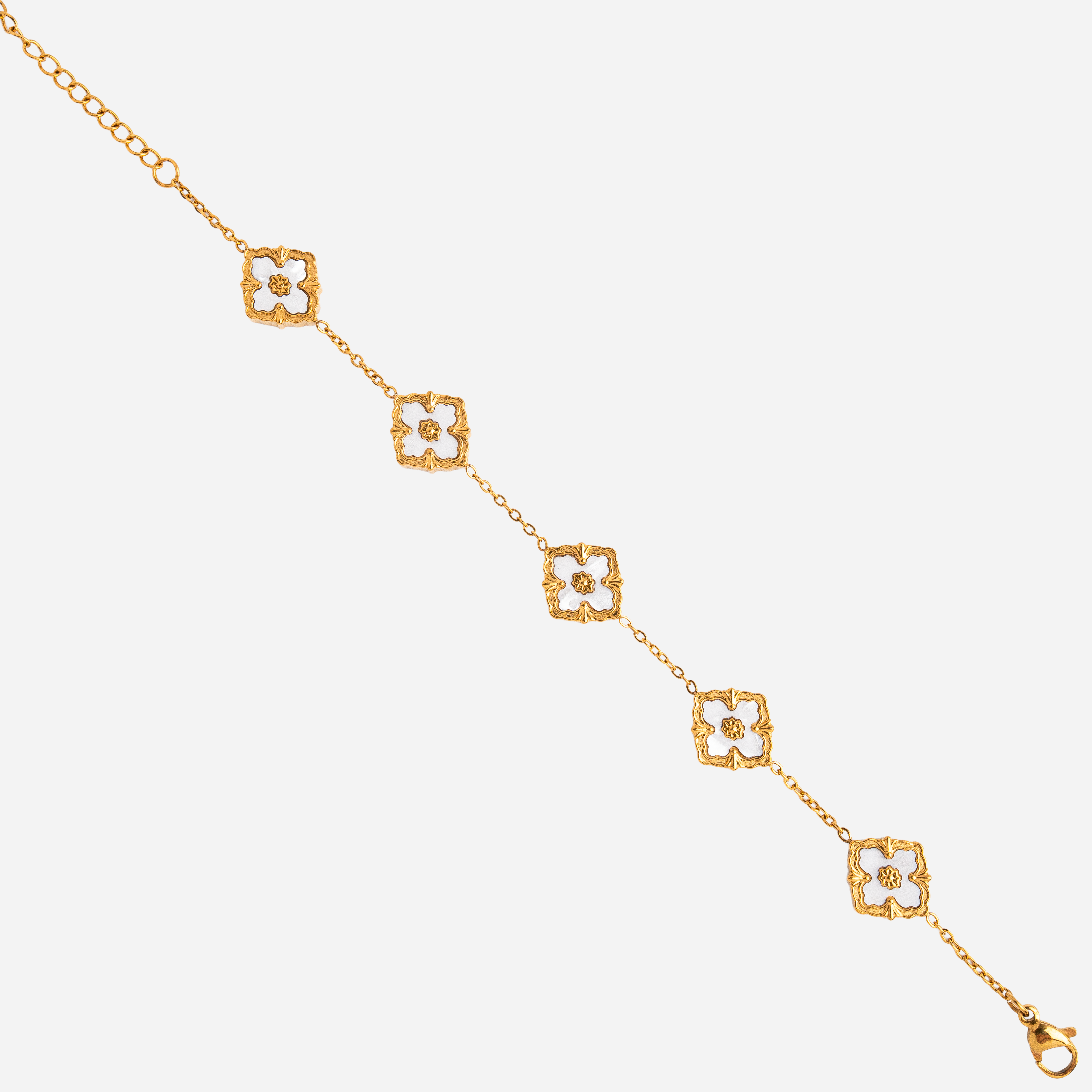 Molly Jewelry Lucky White Wristlet