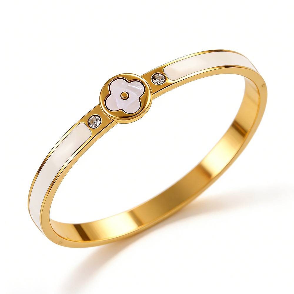 Molly Jewelry-White Clover Luxe-Bracelet